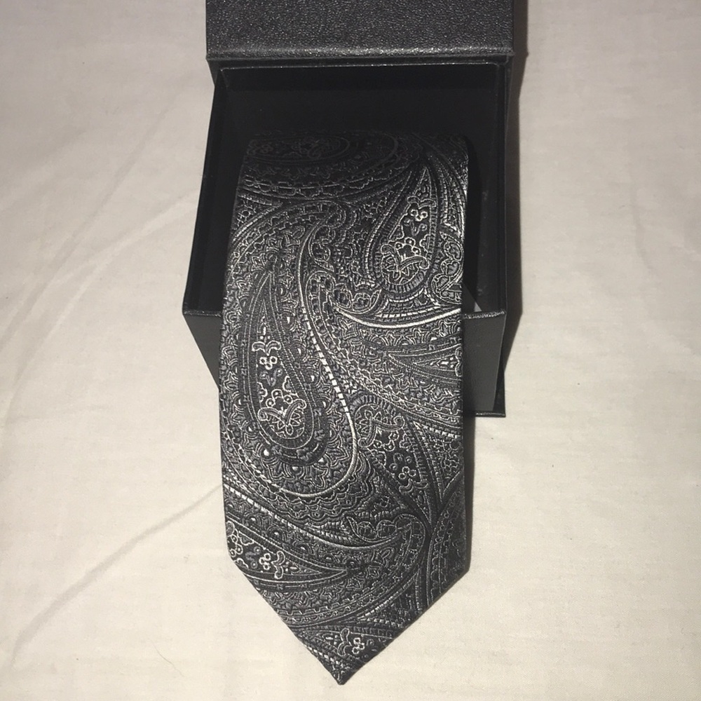 Tie